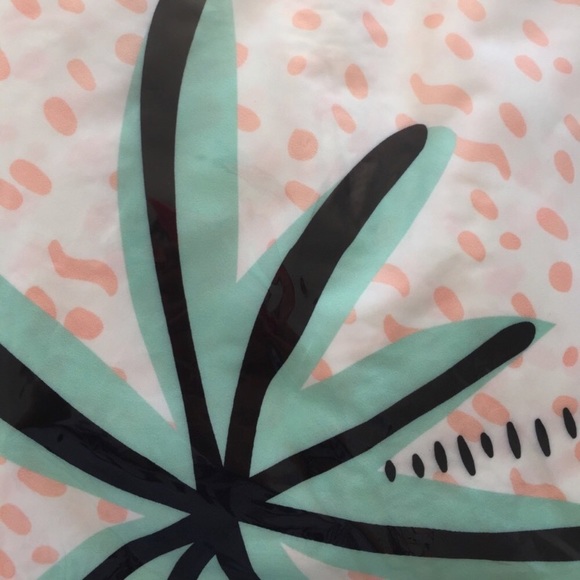 Beach Throw - Picture 4 of 4